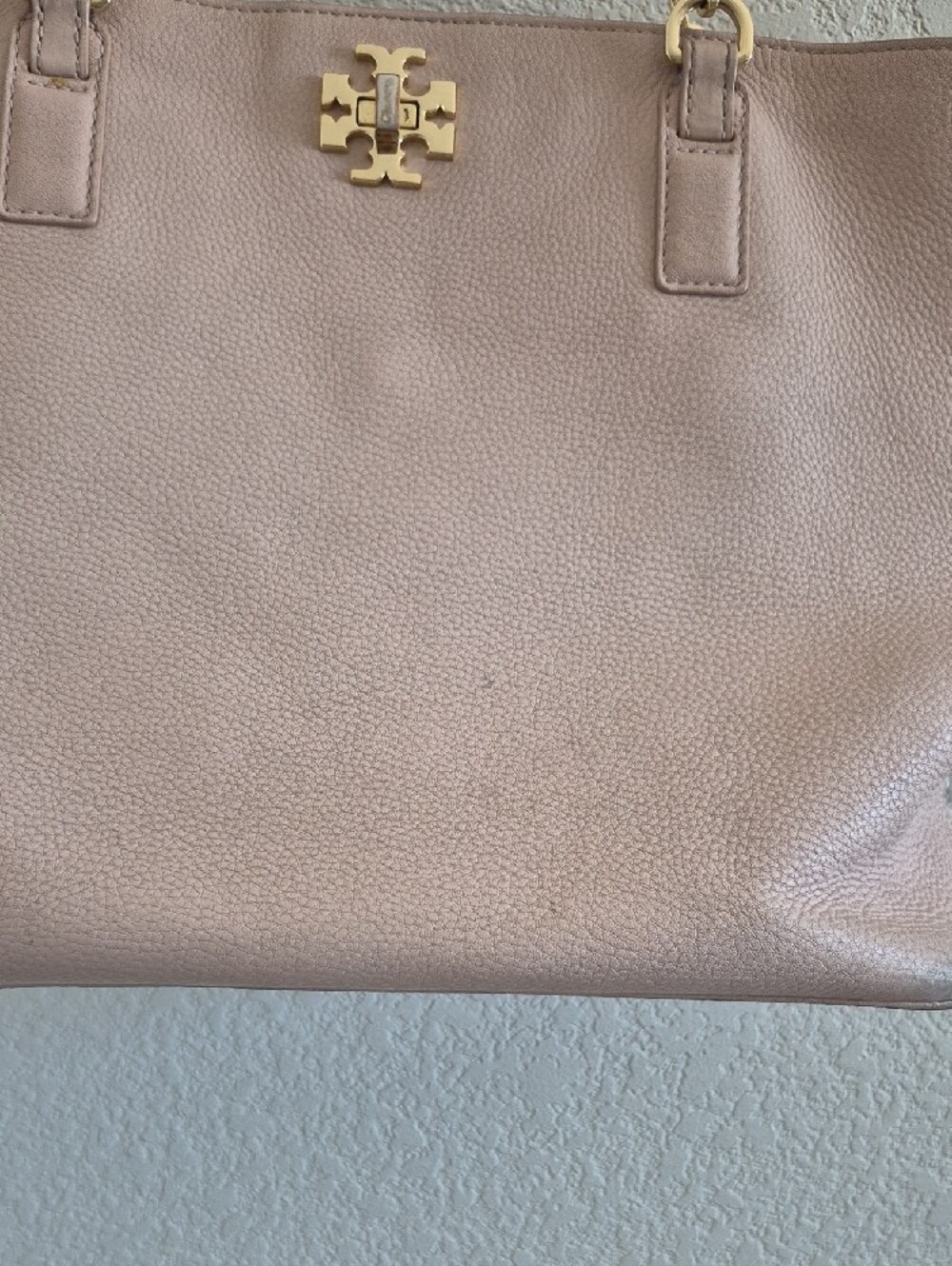 Tory Burch Blush Pink Leather Tote with Gold Chain Handles - Picture 3 of 9